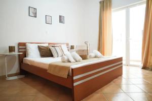 Saranda Waterside Apartments, Sarande