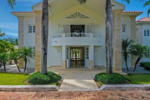 Luxury 2-level villa in, Punta Cana