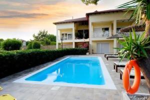 Island Rodos Pool Suites, Ixia