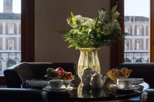 Locanda Leon Bianco on the Grand Canal, Venice