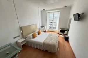 Hostal Santo Domingo, Madrid