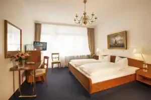 Strandhotel Monbijou Gmbh Garni, Westerland