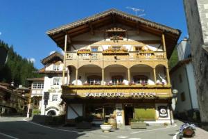 Garnì Stella Alpina, Canazei