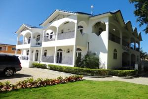 Apartment With 2 Bedrooms in, With Pool Access, Furnished T, Boca Chica