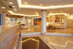 Smy Santorini Suites & Villas, Pirgos