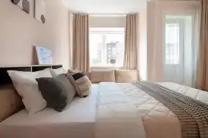 Apartments on Literary Boulevard, Misailova