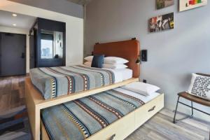 Moxy Short North Hotel, Columbus