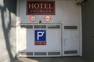 Hotel Charles, Budapest
