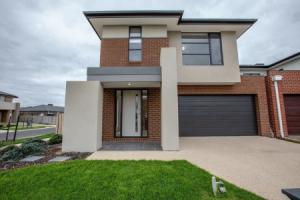 108spacious Point Cook Estate4br2btdoublegarage Hotel, Melbourne