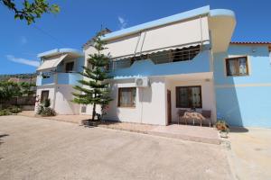 Kiri S.Apartamens, Sarande