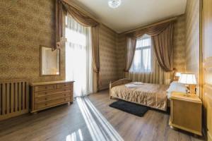 Magnificent Apartment at Luteranska, Kiev