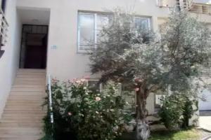 Capo Apartment, Tirana