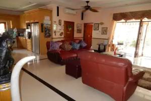 Luxury Holiday Villa Paradise, Ban Pong