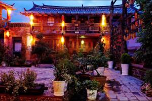 Lijiang Baisha Holiday Resort, Lijiang