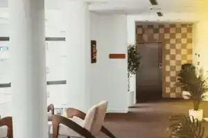 Harbour Hotel, Sarande