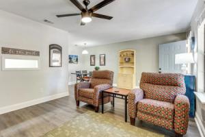 Charming Townhouse ~ 3 Mi to Fsu!, Tallahassee