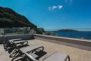 Vitodolska Luxury Penthouse, Becici