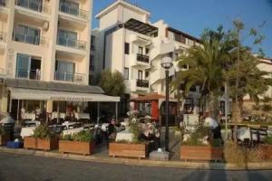 Kerman Hotel, Cesme
