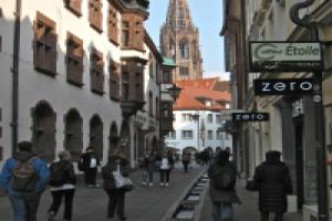FeWo - Mitten In Hotel, Freiburg