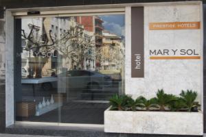 Prestige Mar y Sol, Roses