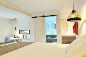 Myconian Theros Hotel, Ano Mera