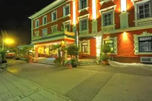 Ertl, Spital
