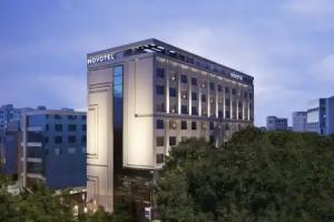 Novotel Chennai Chamiers Road Hotel, Chennai