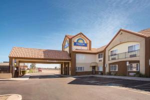 Days Inn by Wyndham Phoenix North, Phoenix