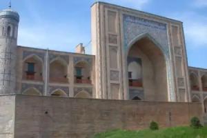 3-Bedroom Apartment on Ohunboboev, Tashkent