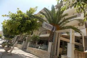 Hotel Mano, Sarande