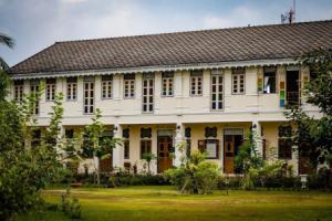 FeelGood Suites, Chalong