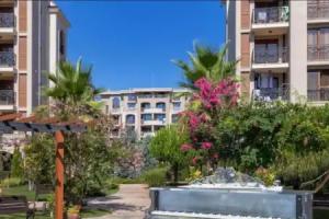 Beautiful Deluxe 2-bed Apartment in, Sunny Beach