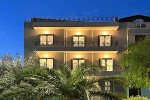 elegant stay centrally in Mini-hotel, Rethymno