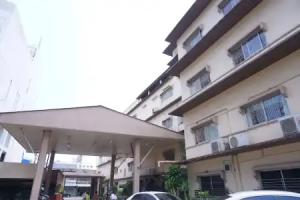 Sri Chumphon Hotel, Chumphon City