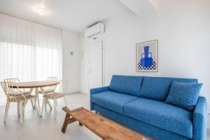 Kallithea Apartments by Olala Homes, Piraeus