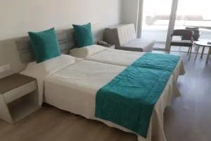 Melini Hotel Suites, Protaras