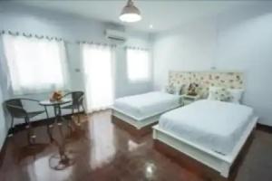 Rabaeng Trang Hotel, Trang