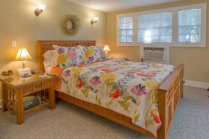 Meranova Guest Inn, Clearwater Beach