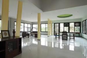 OYO 733 T Resort, Suphan Buri