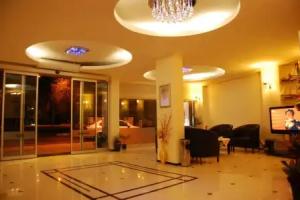 Otel Bossinop, Gerze