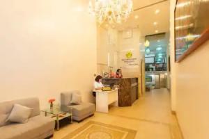 Bella Premier Hotel & Rooftop Skybar, Hanoi