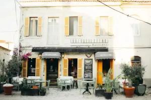 1881 Hali̇l Efendi̇ Otel, Cesme
