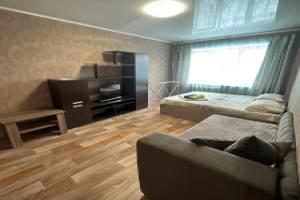 Apartments DenNoch in the 7th microdistrict, 8, Achinsk