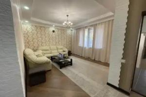 Roshcha Hotel, Bishkek