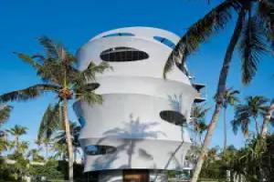 Velaa Private Island Hotel, Noonu Atoll