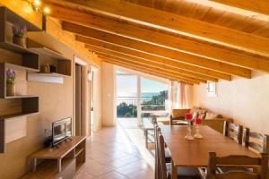 Luxury Loft Apartment With Pool - Beach, Corfu, Pelekas