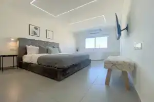 Phaedrus Living Plateia Suite Verde Apartments, Nicosia