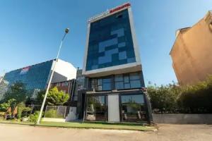 Highway 34 Hotel, Basaksehir
