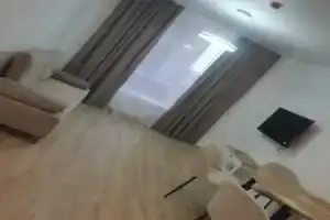 Apartamenty na Varshavskom shosse 280k1, Shcherbinka
