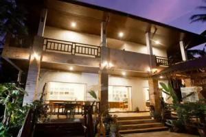Shanti Hotel, Srithanu